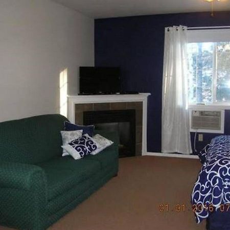 Mccracken Country Inn Hinton Dış mekan fotoğraf
