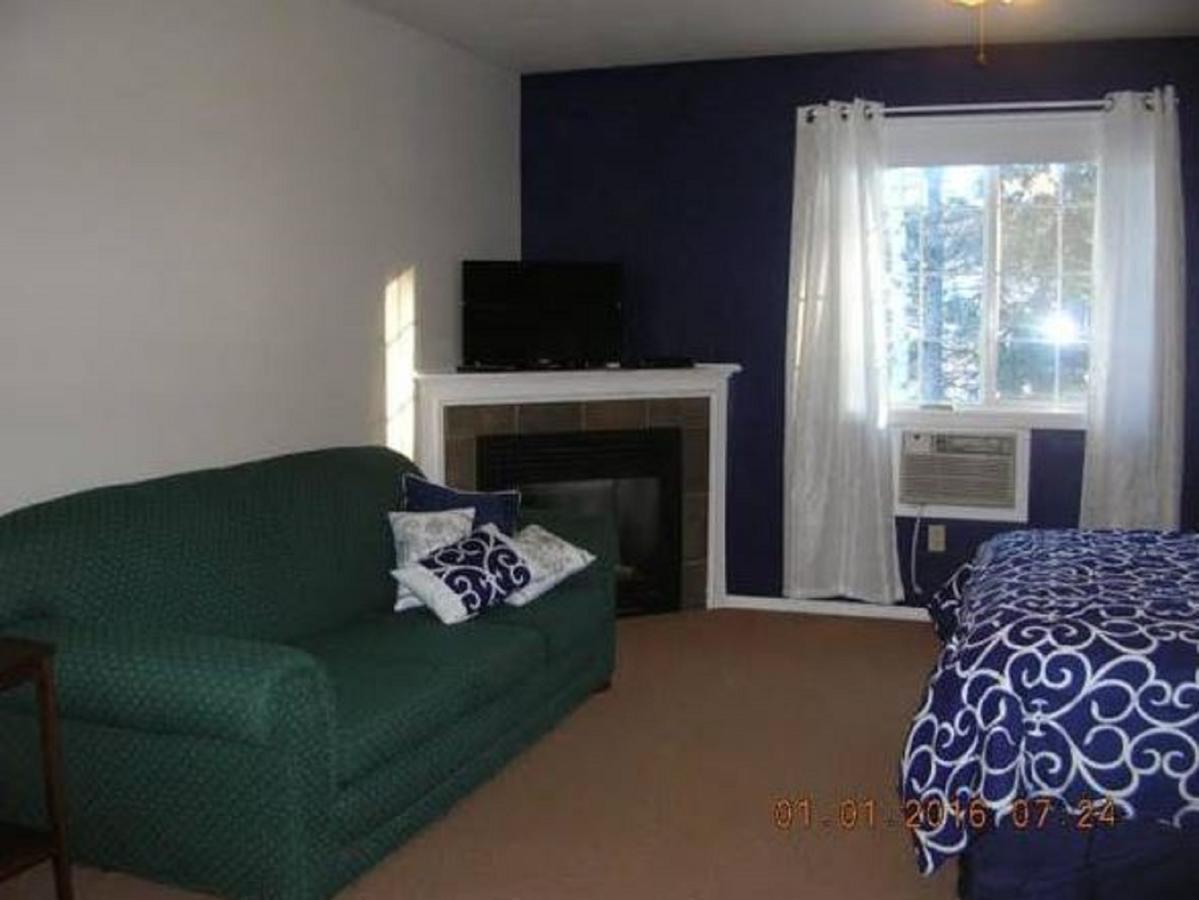 Mccracken Country Inn Hinton Dış mekan fotoğraf